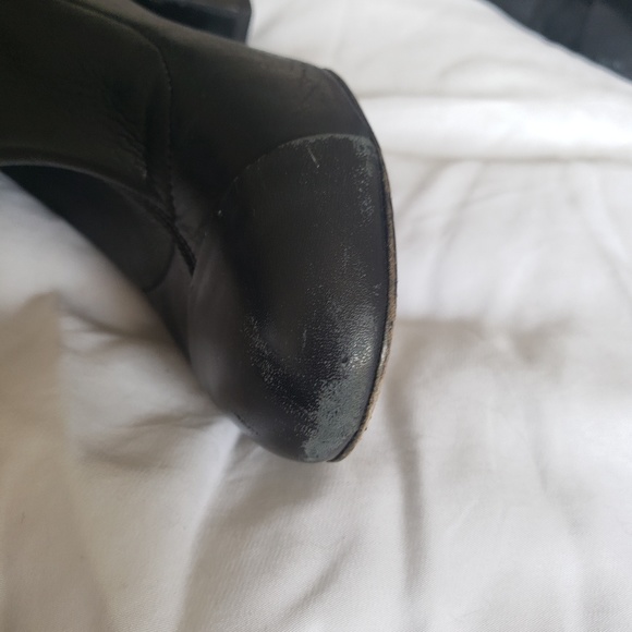 CHANEL Stretch Leather French Cuff Thigh High Over - Picture 5 of 8